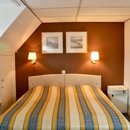 De Stern 3* لاهاي