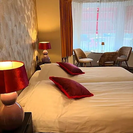 De Stern Hotel 3*