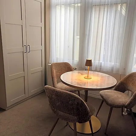De Stern 3* The Hague